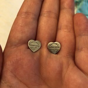 Silver return to Tiffany heart earrings